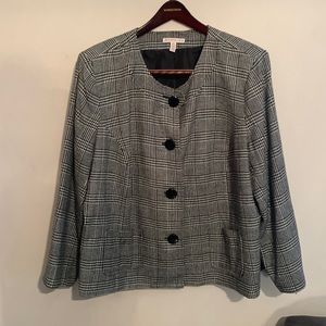 Women’s JM Collection Houndstooth Suiting Jacket.